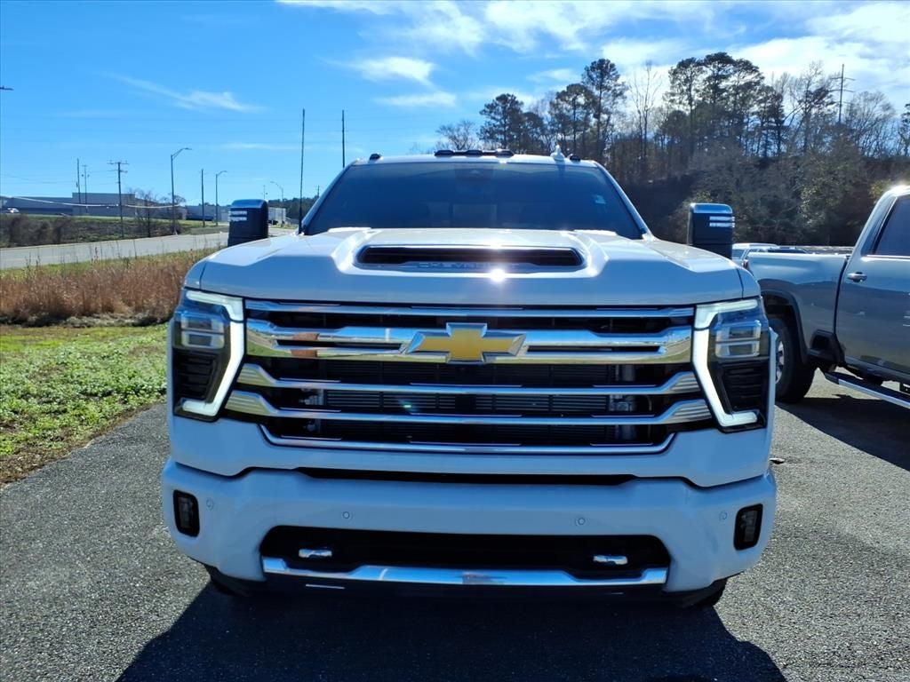 2025 Chevrolet Silverado 3500 HD High Country