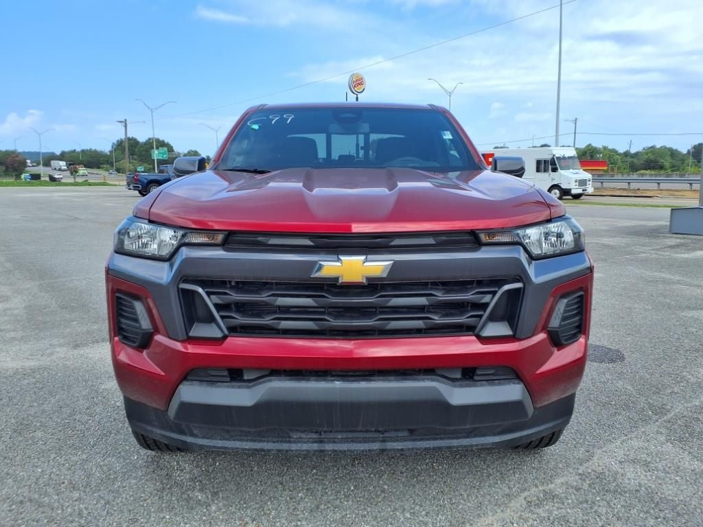 2025 Chevrolet Colorado WT/LT