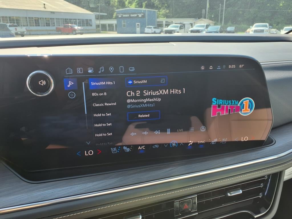 2025 Chevrolet Tahoe Premier